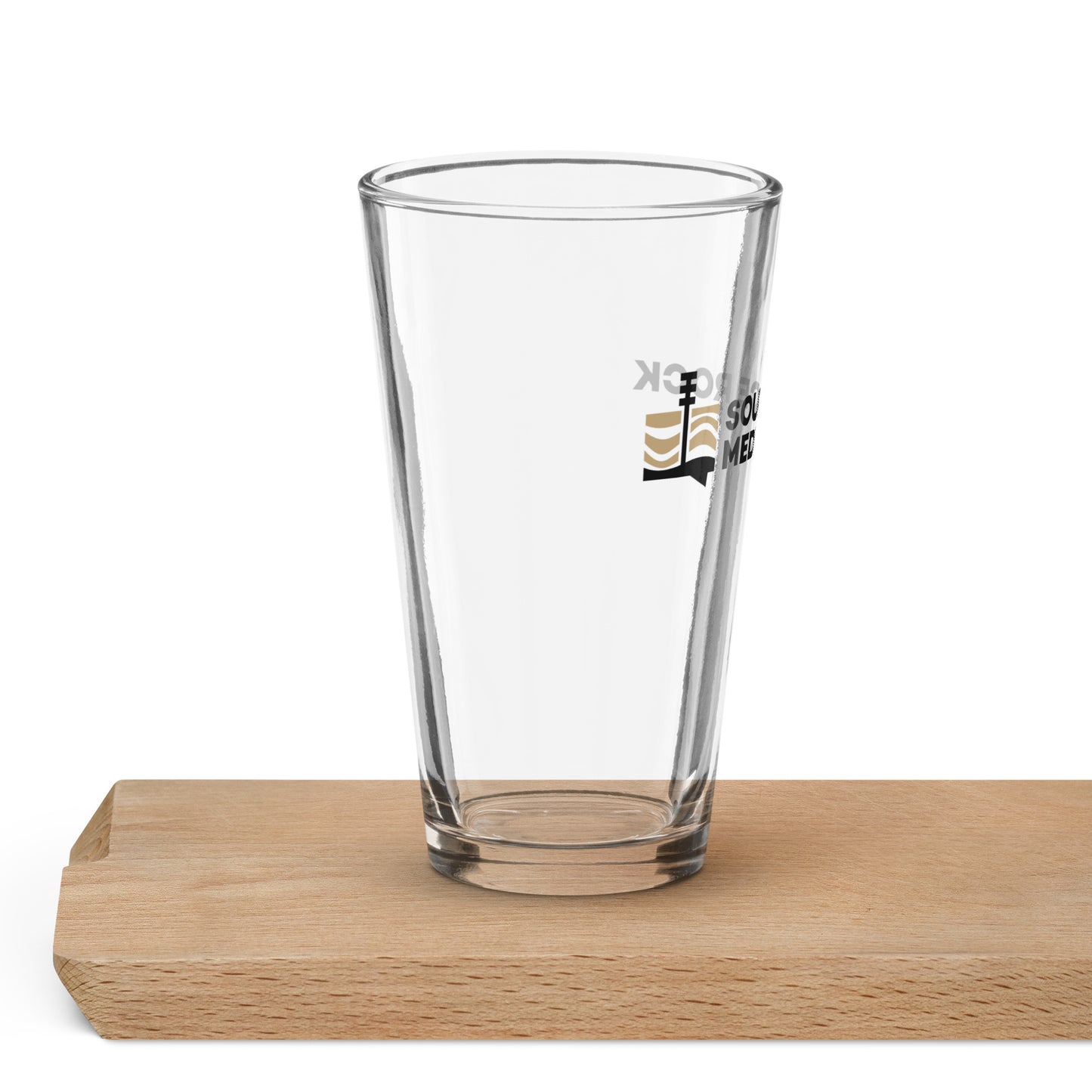 Shaker pint glass